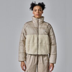 NWT Adidas Originals Court Polar Puffer Jacket Wonder White Size XS